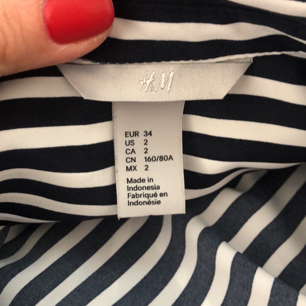 H&M blouse - Picture 6 of 7